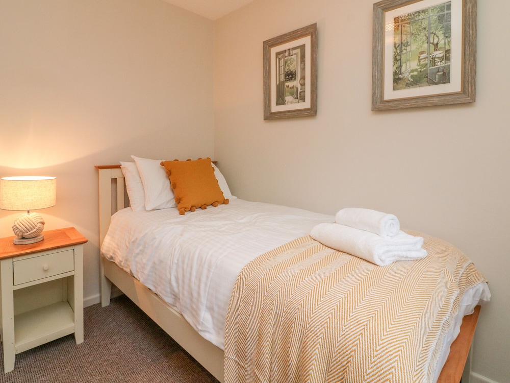 Ilfracombe Vacations - Swallow Cottage - Property Image 4