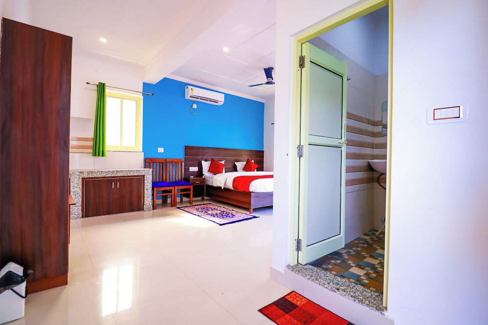Manzil Hostel