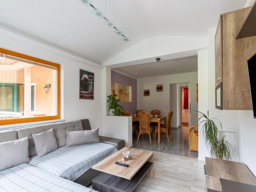 Apartment Neukirchen Near Ski Slopes