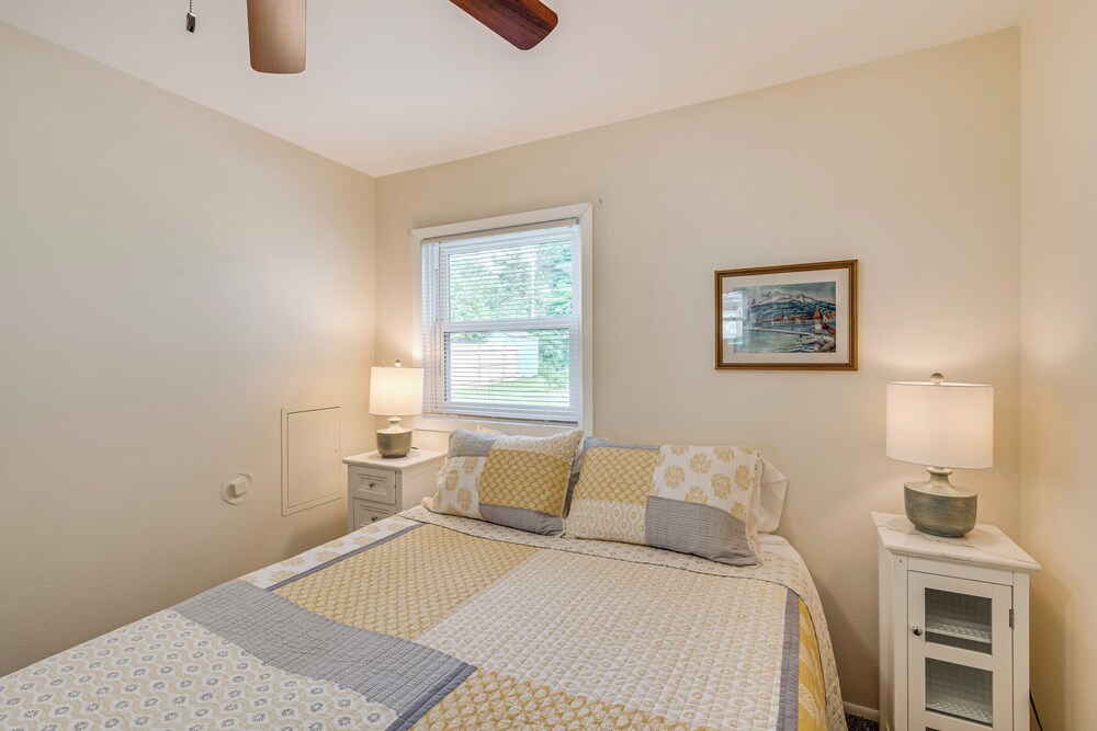 Powers Lake Gem: Peek-a-boo Views & Beach Access