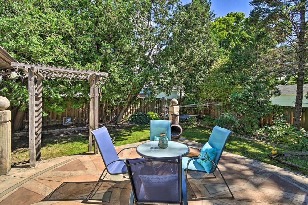 Modern Home w/ Backyard, 1 Mi to Dtwn Sturgeon Bay view 2