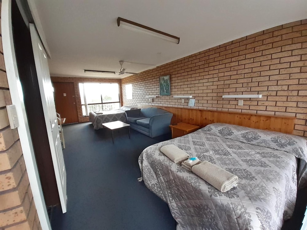 Bayview Motor Inn