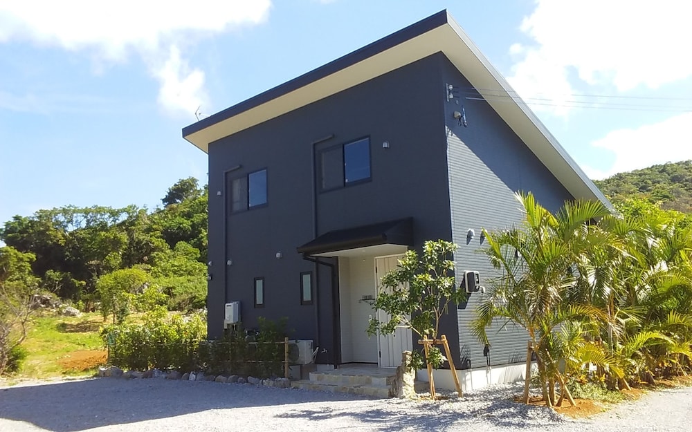 Churaumi Village Motobu-Fuji-Karst