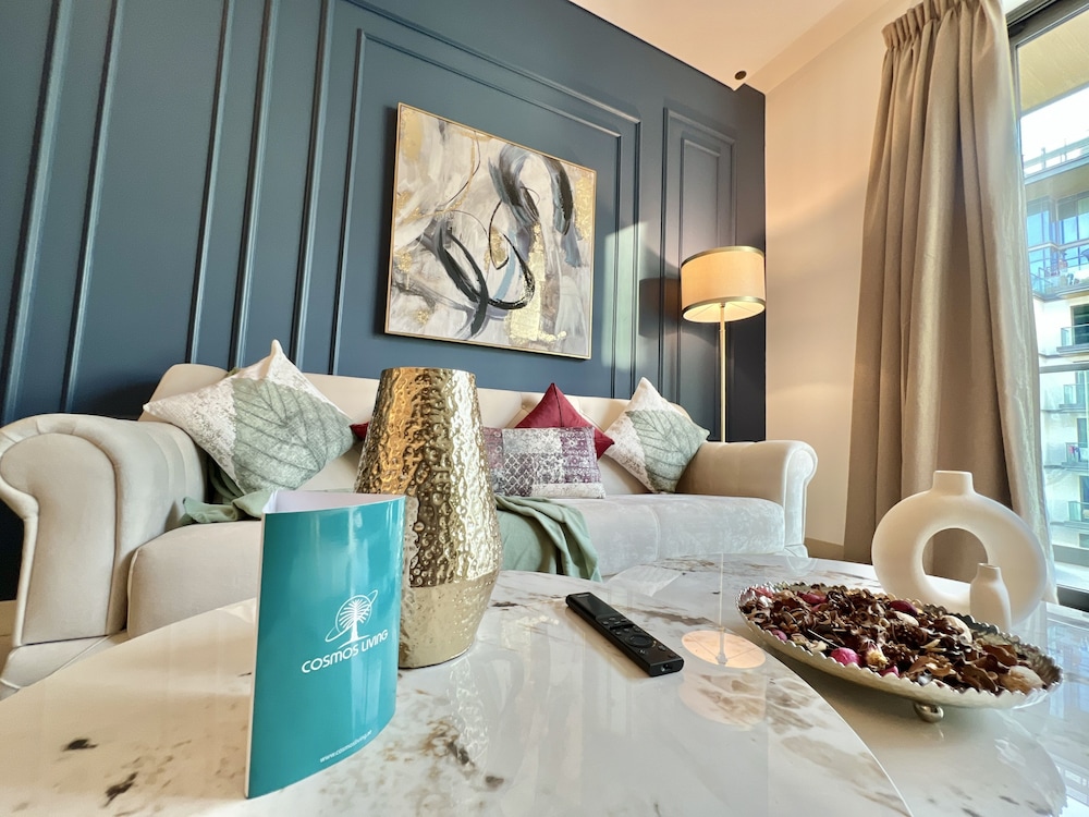 Cosmos Living Luxurious Sobha Hartland