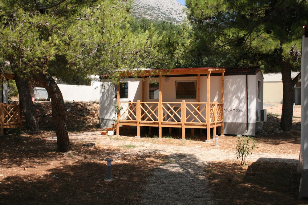 Camp Perna
