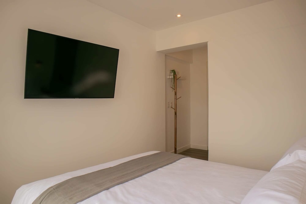 w Stunning 1BR in Miraflores