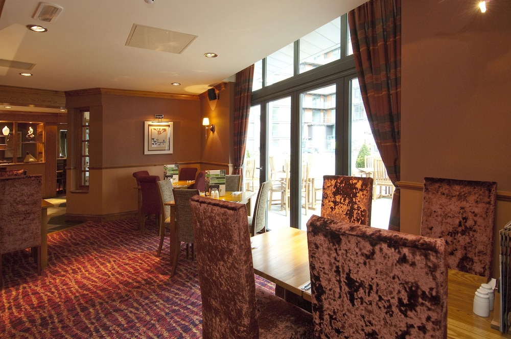 Premier Inn Barnsley Central M1 J37, Billede 17