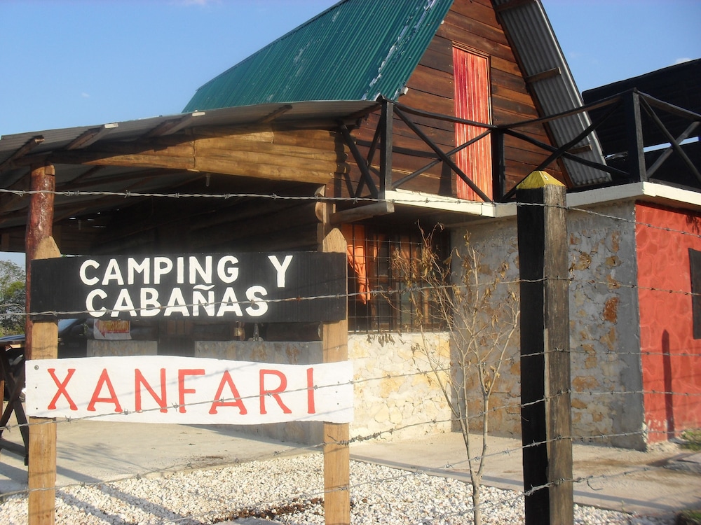 Hotel y cabañas Xanfari