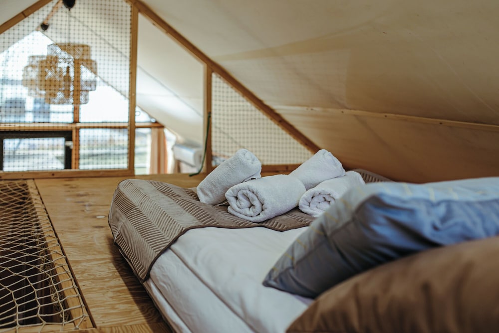Herbals Glamping domki na drzewie Mielno