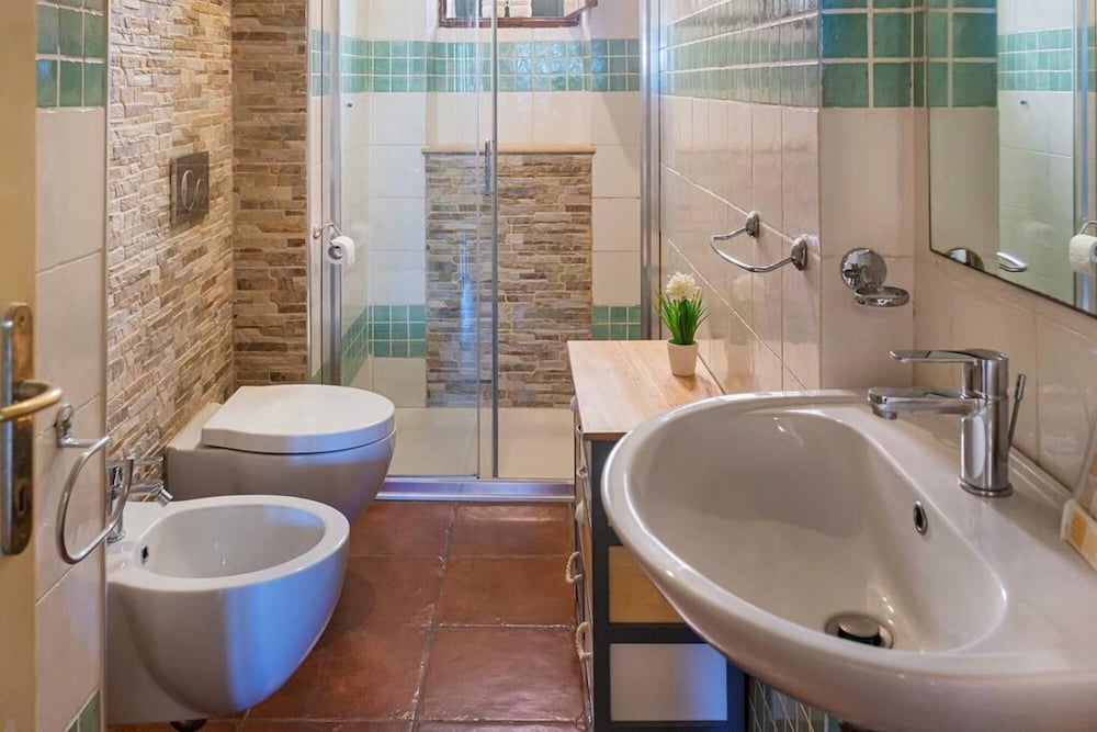 Welcomely - Casa Avineira view 4