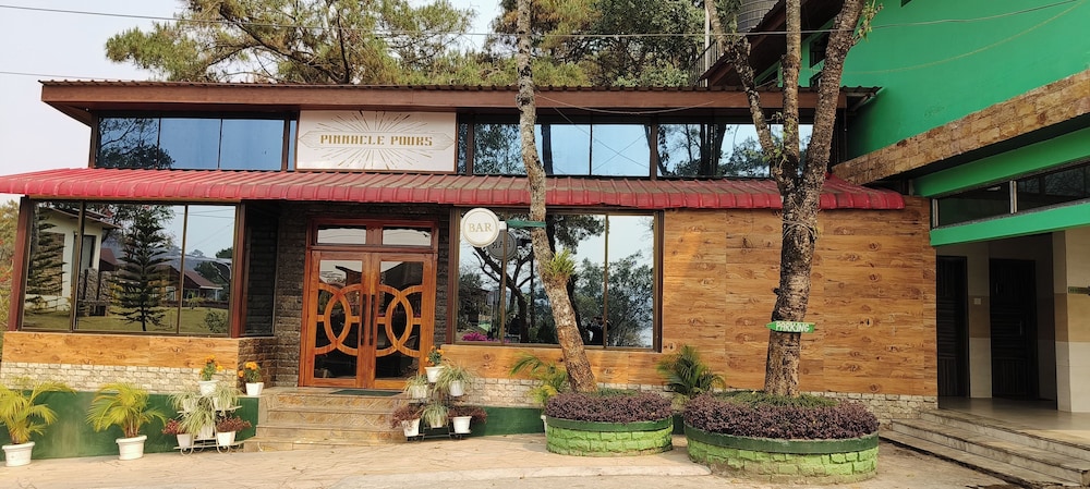 Rishat Sngi Orchid Resort, Shillong