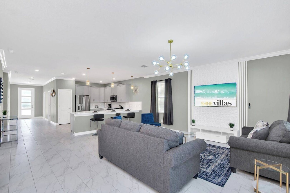 Serenity Lakeview Retreat Stunning Water Views, No Rear Neighbors, Private Pool, Game Room & Star Wars Cinema