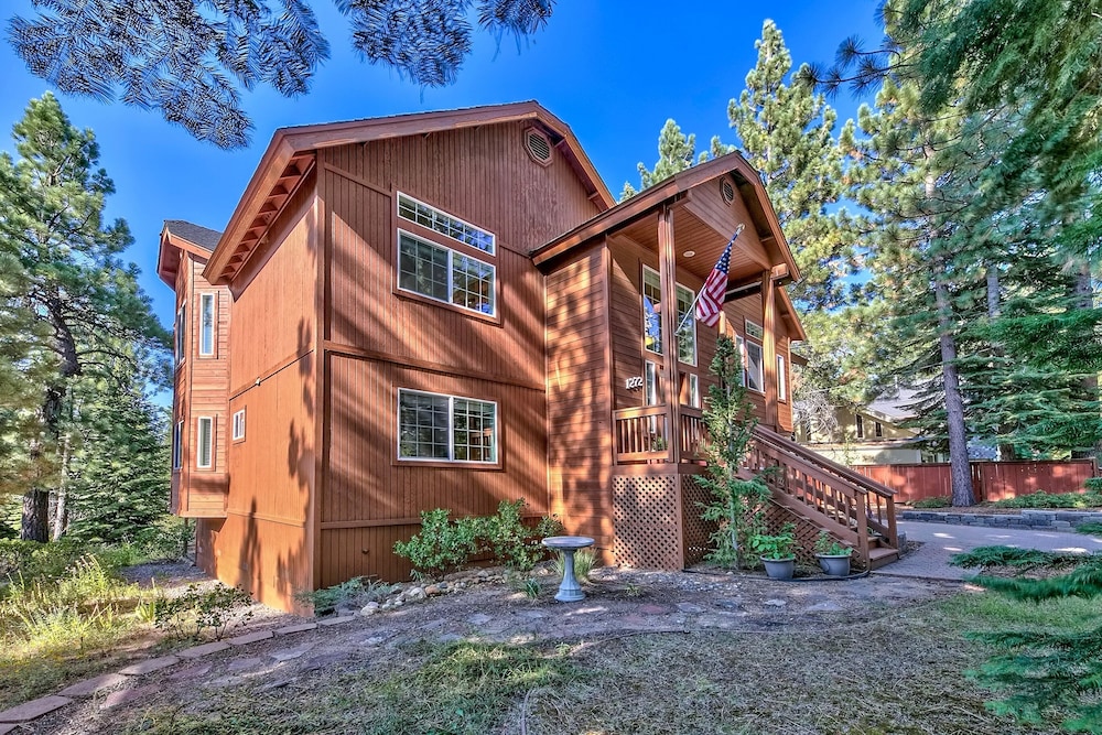 1272g Where Eagles Fly 3 Bedroom Home