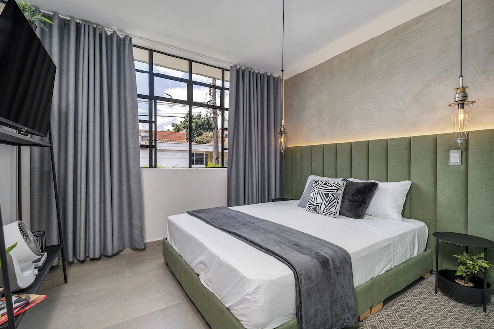 Apartamentos La Joaquina by HOUSY HOST