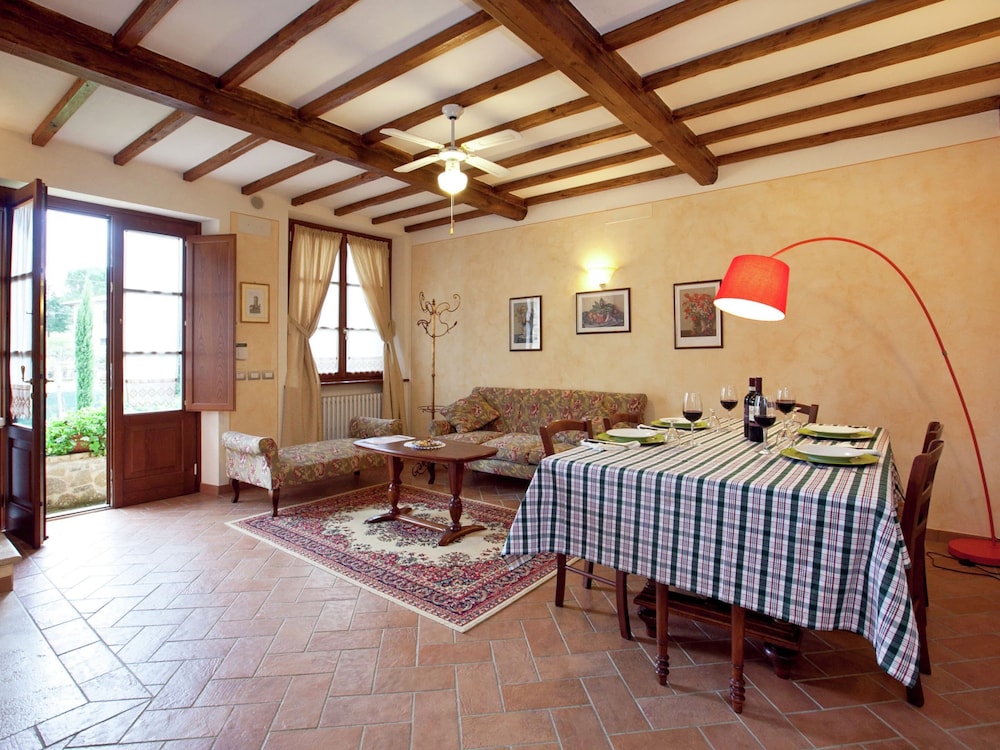 Cottage in Tuscany With Pool & Olive Groves