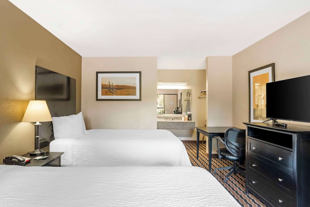 Quality Inn near Speedway