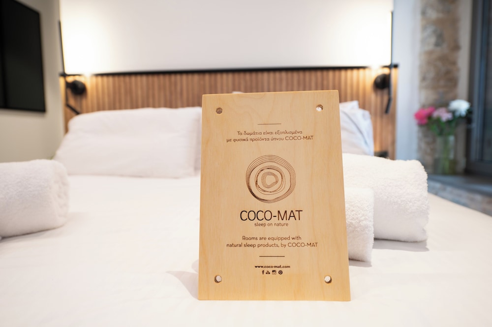 Cardamilia Suites