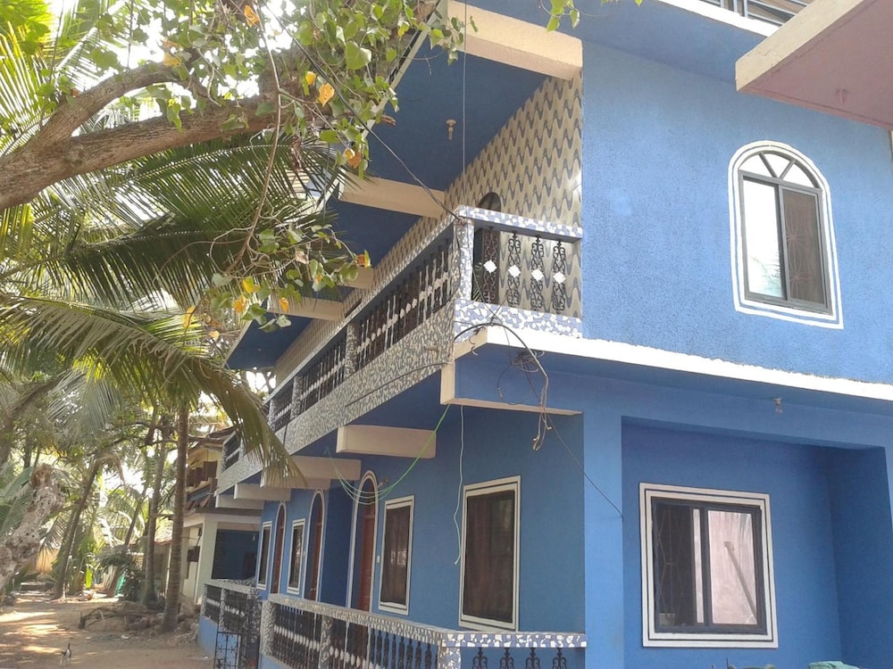 Romaldo Guest House