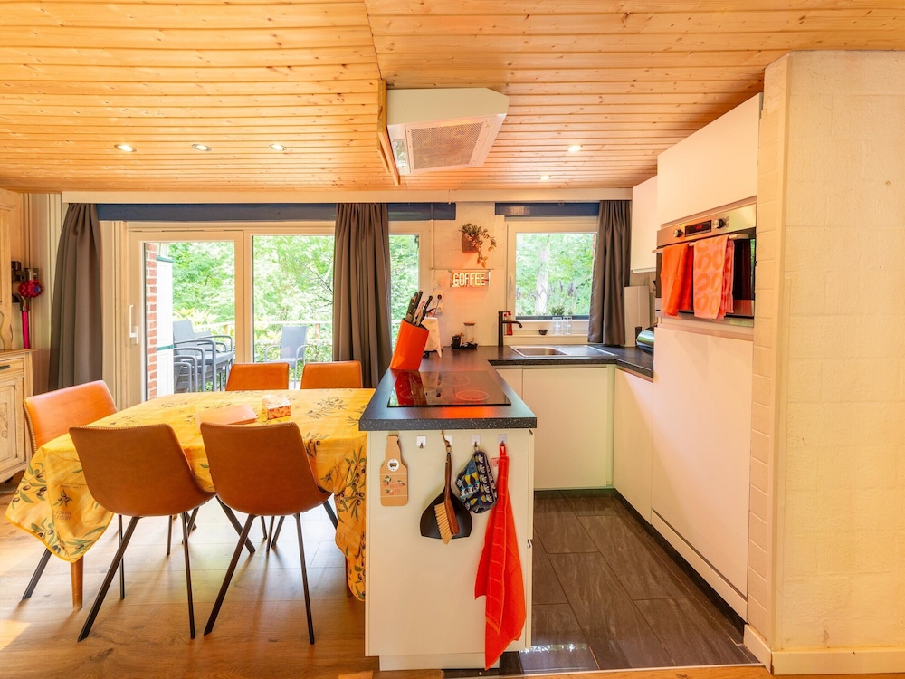 Chalet in Hastiere Near Castle