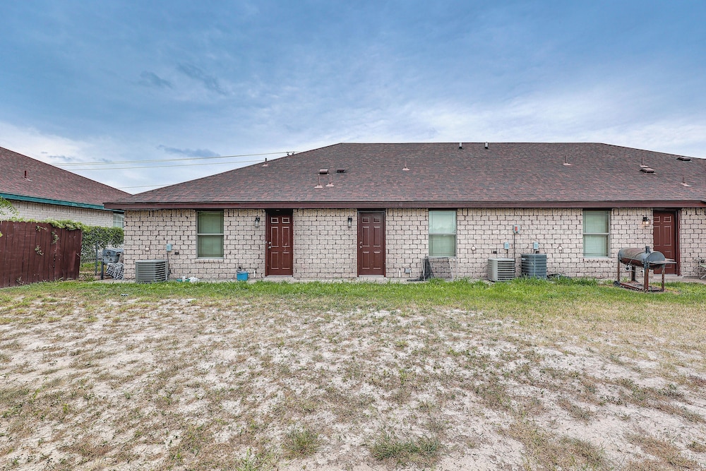 Near Utrgv & State Park: Cozy Mission Unit