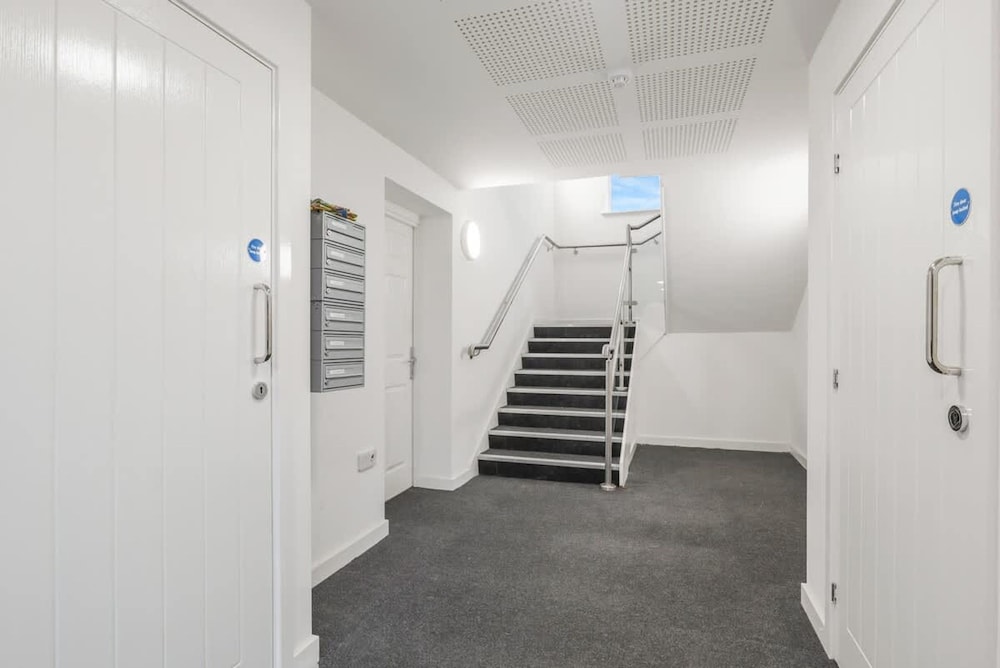 Harmony 5 Mins to City Centre Balcony Fast Wifi