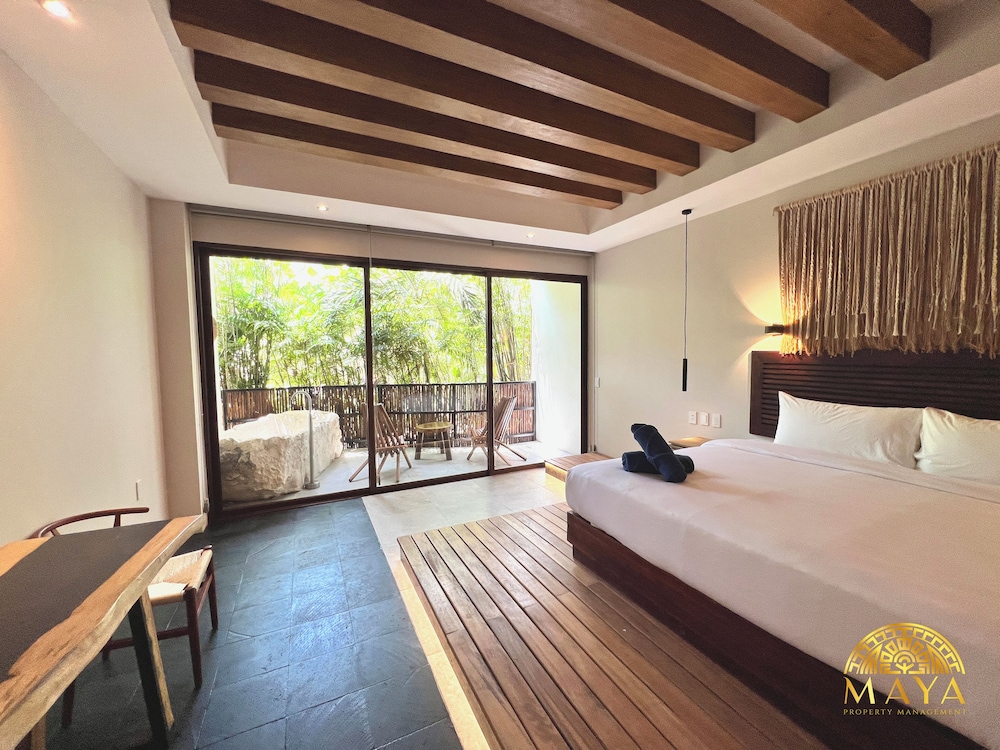 Adora Tulum H-05 1BR Condo
