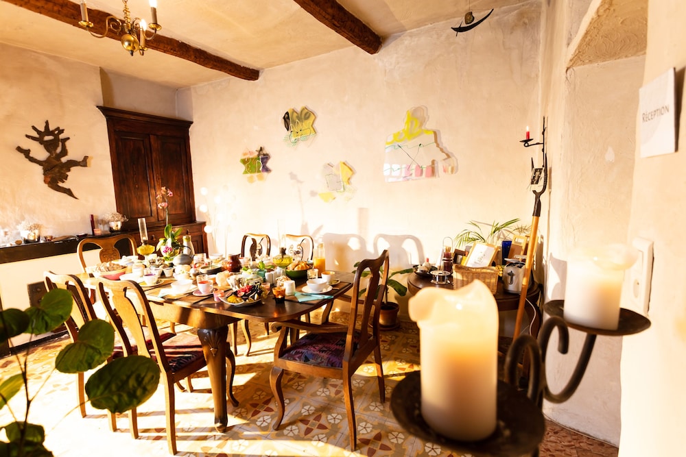 La Vieille Maison - Chambre et Halte Gourmande