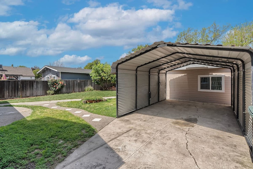 East SJ Entire 4Br Home Quiet