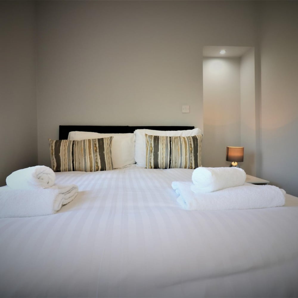 Greenlees Clubhouse 2 bed - Cambuslang view 3