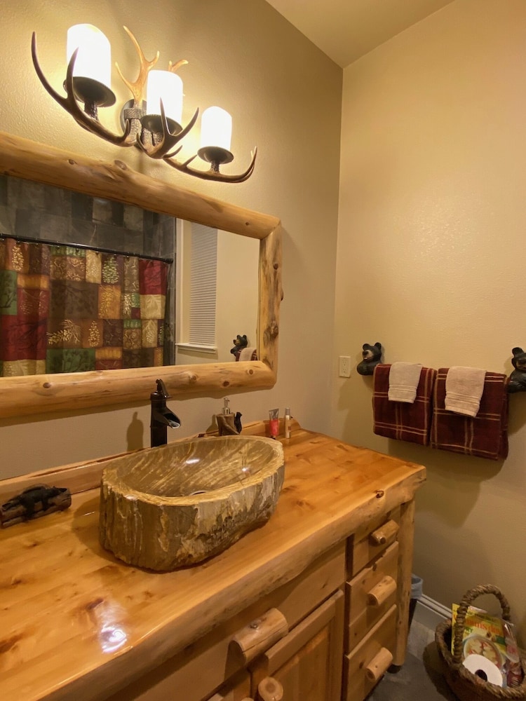Inn the Woods Suites