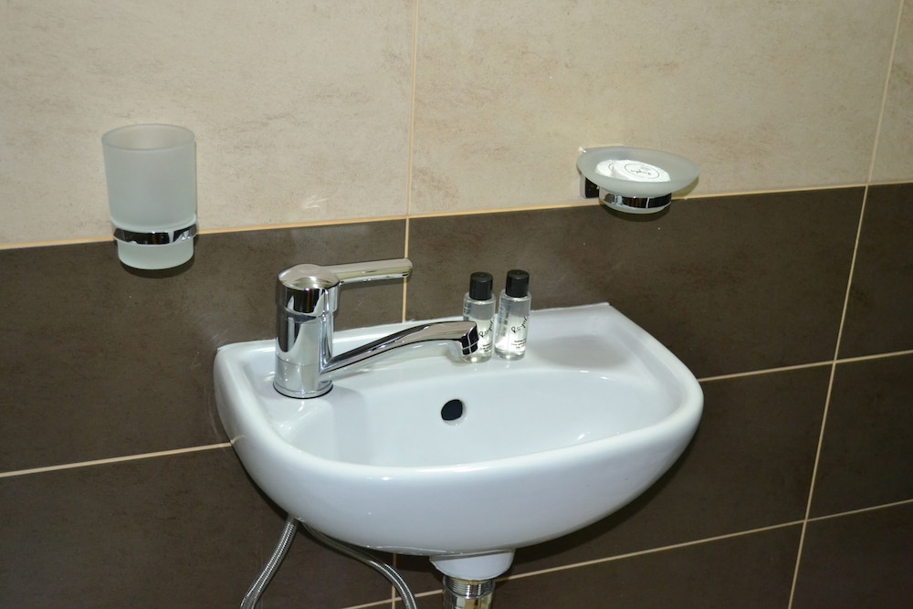Guest House 36