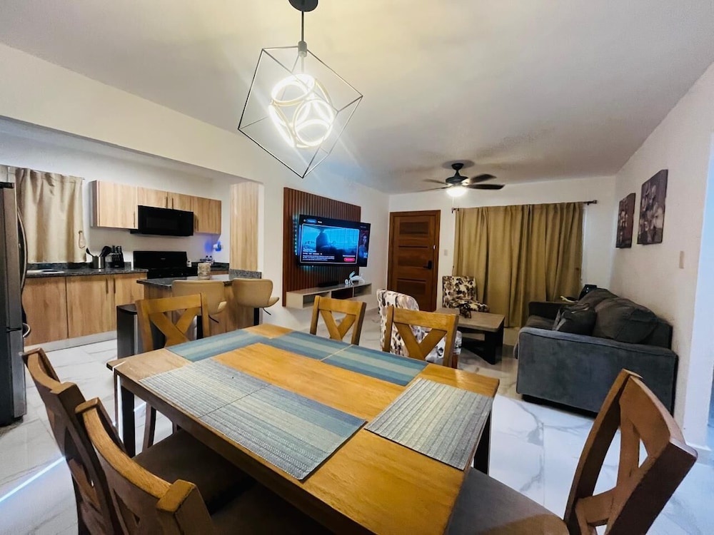 4BR 14 pax Twin Villa-Bbq & private pool