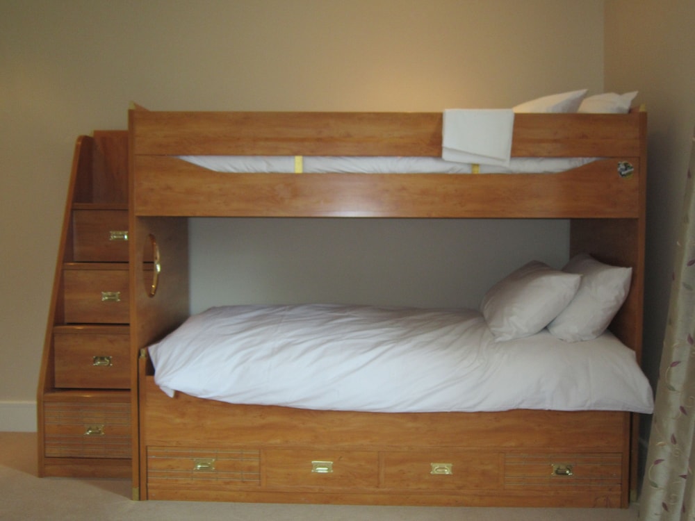 Large Detached Home to Sleep up to 10 People Just 5 Mins From Kenmare Town