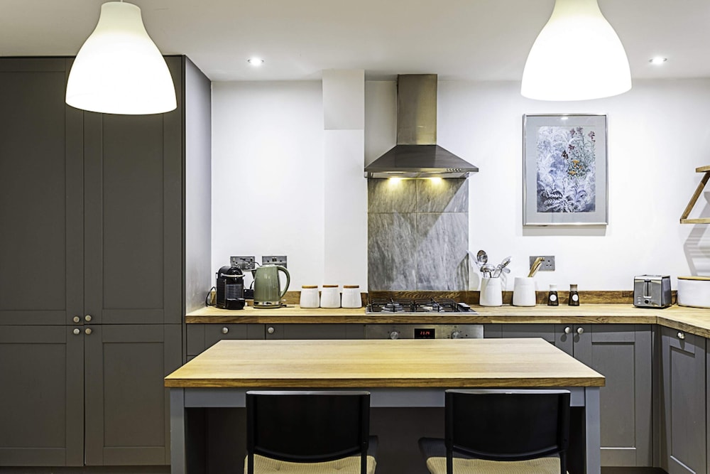 Stylish Battersea Home