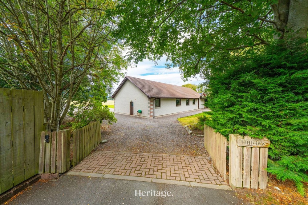 Hillview Self-catering Holiday Home Muir of Ord