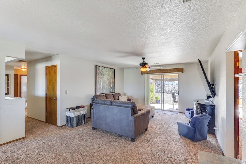 3 Mi to Water: Lake Havasu City Family Home!