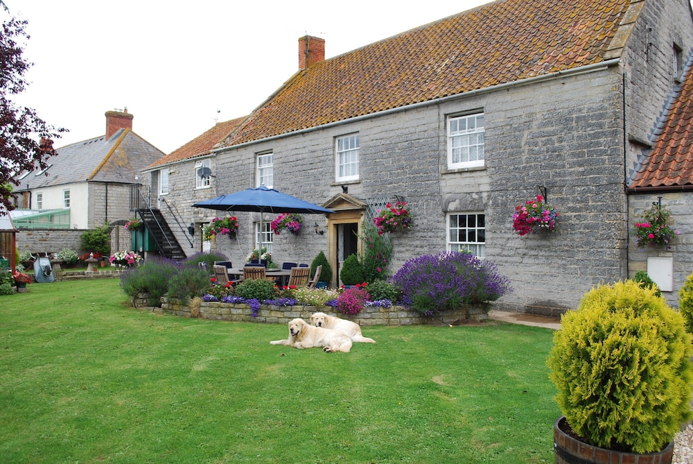Double-gate Farm