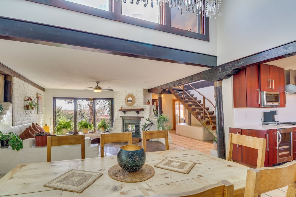 Spacious Mtn-view Gem in Corrales!
