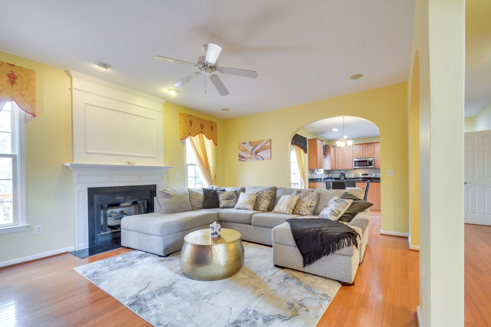 Fire Pit + Pool Access: Quiet Holly Springs Home