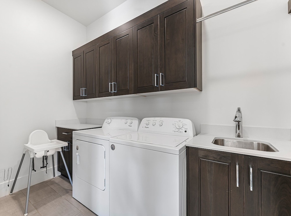 Tee For Two 6 Bedroom Condo