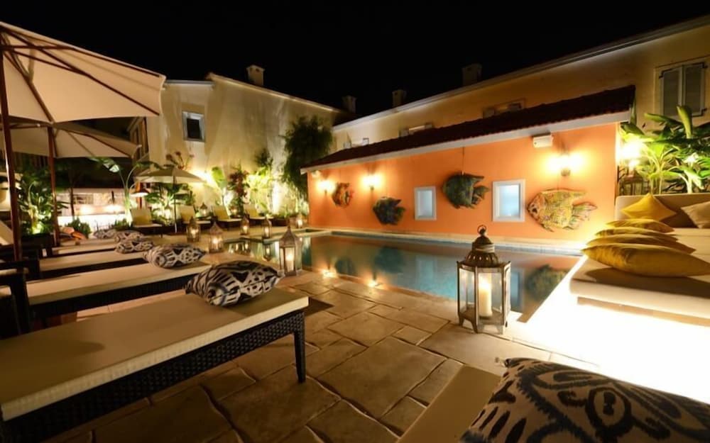 Marge Otel - Image 64