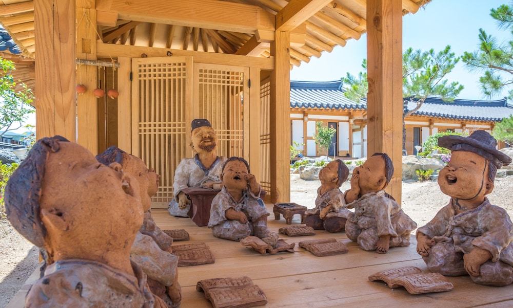 Gyeongju Hanok1st