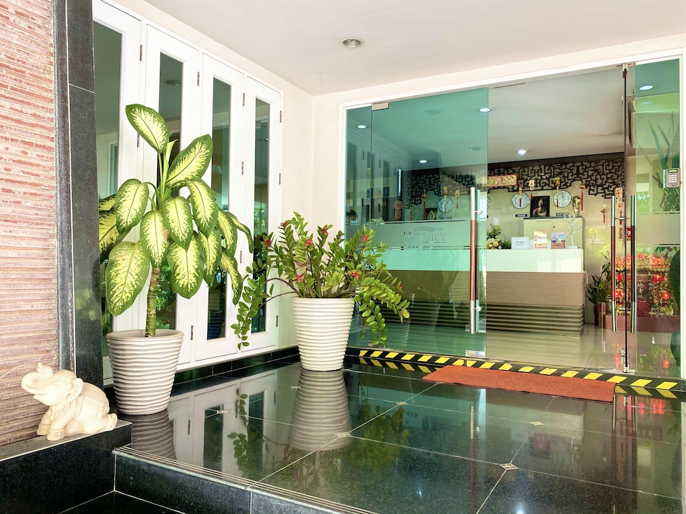14 Place Sukhumvit Suites - SHA Plus
