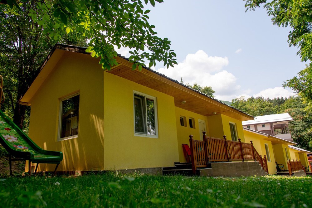 Bungalows Kamena