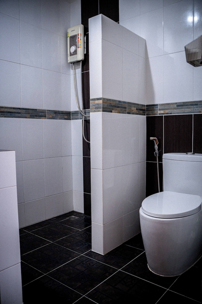 Boutique Hotel 20 min Walk to Kata Beach #202