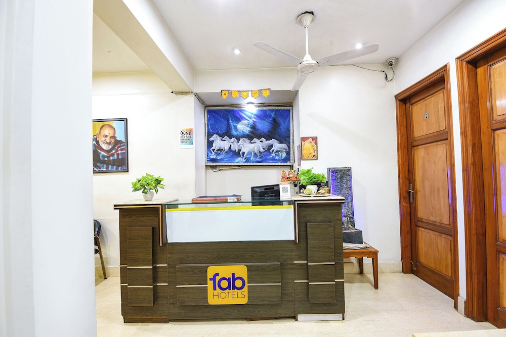 Fabhotel Akashneem