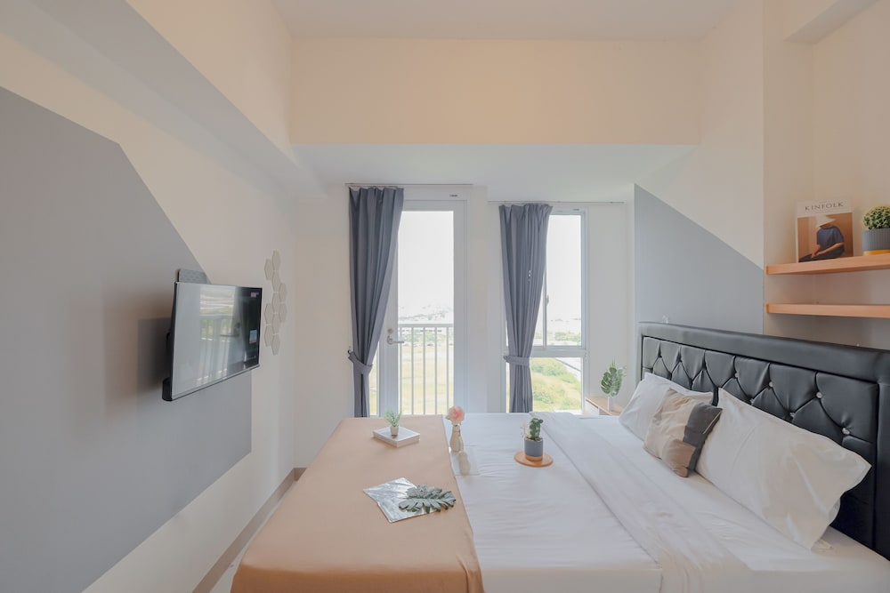 Comfort And Warm Studio At Tokyo Riverside Pik 2 Apartment