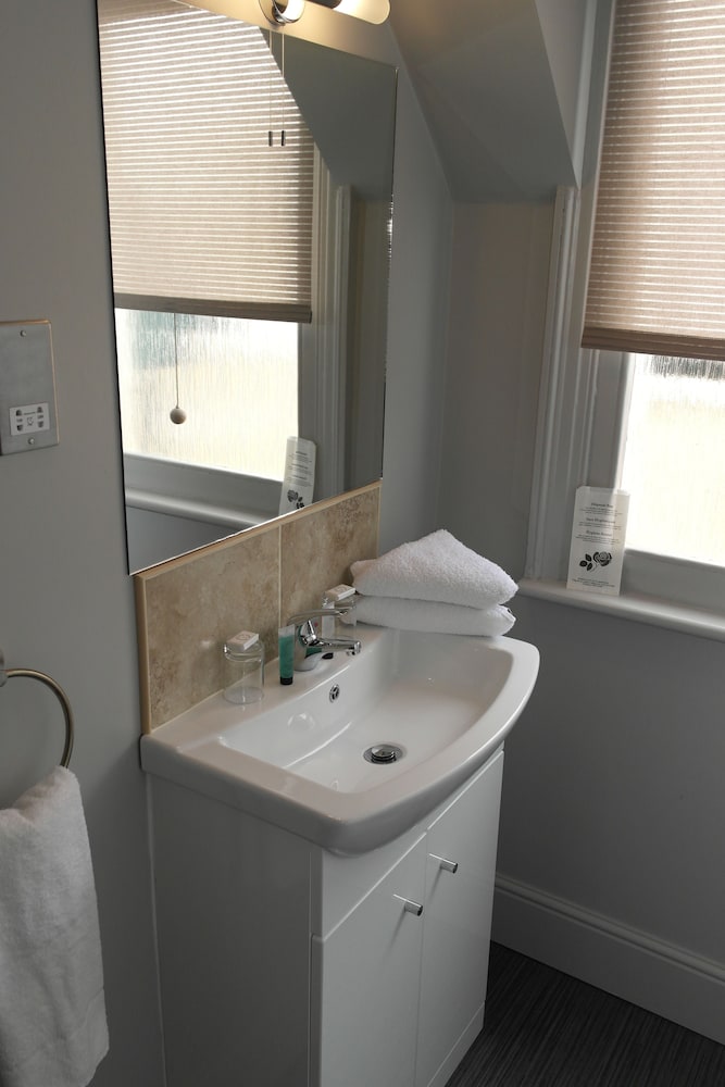 Folkestone Vacations - Wards Hotel - Property Image 9