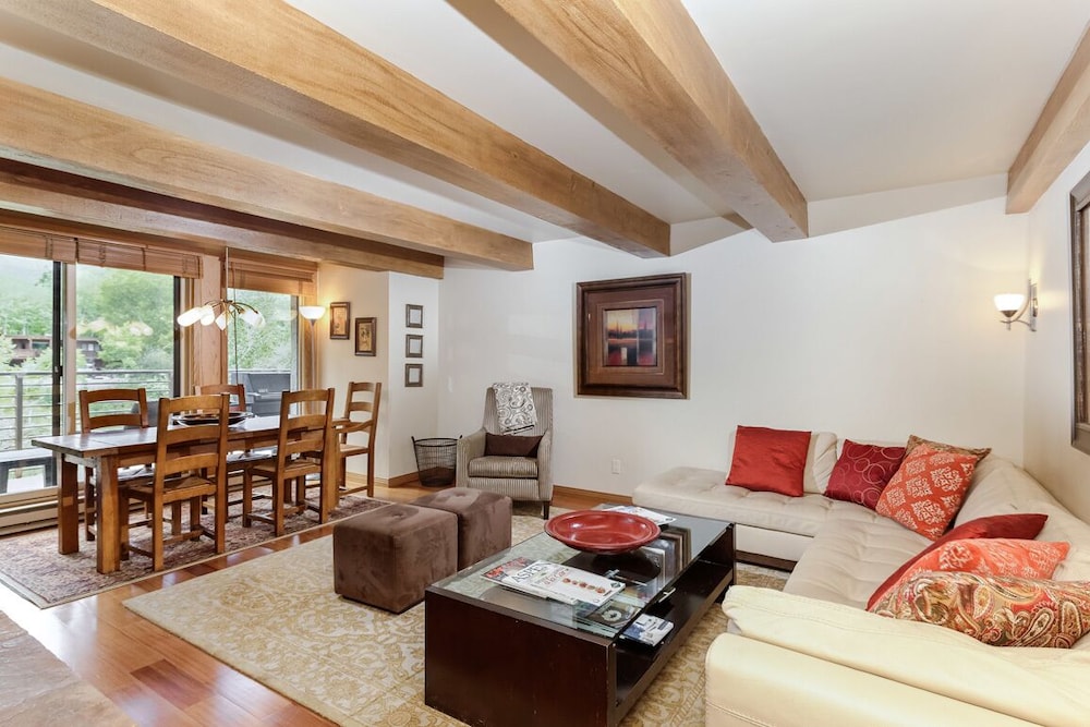 Chateau Eau Claire & Roaring Fork by Frias Properties