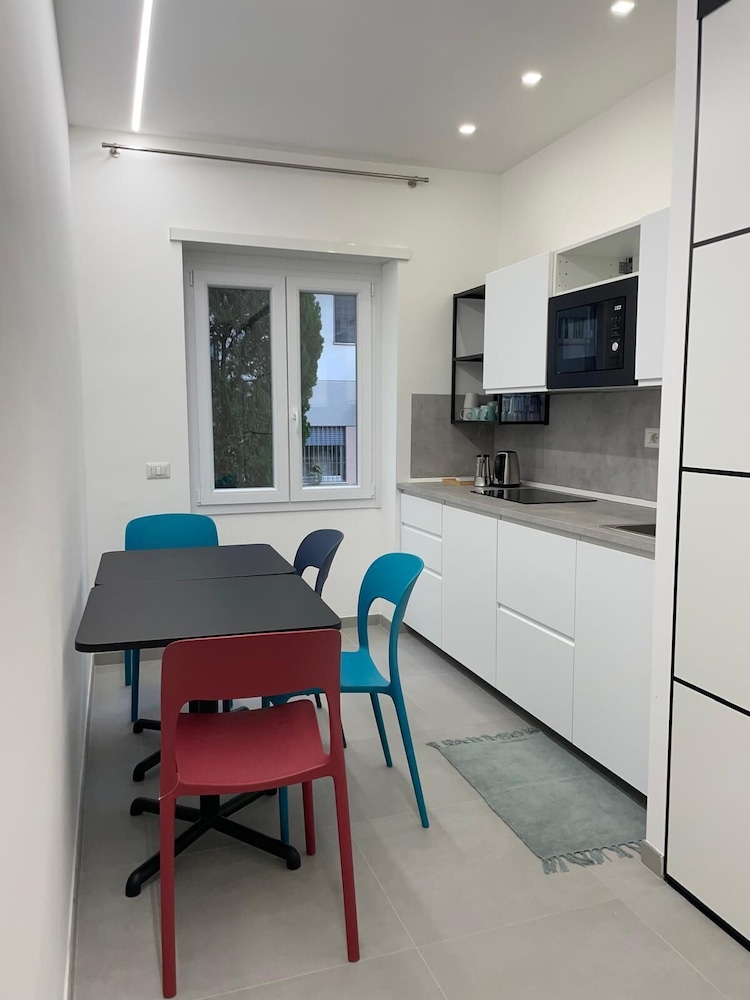 Domus Suites